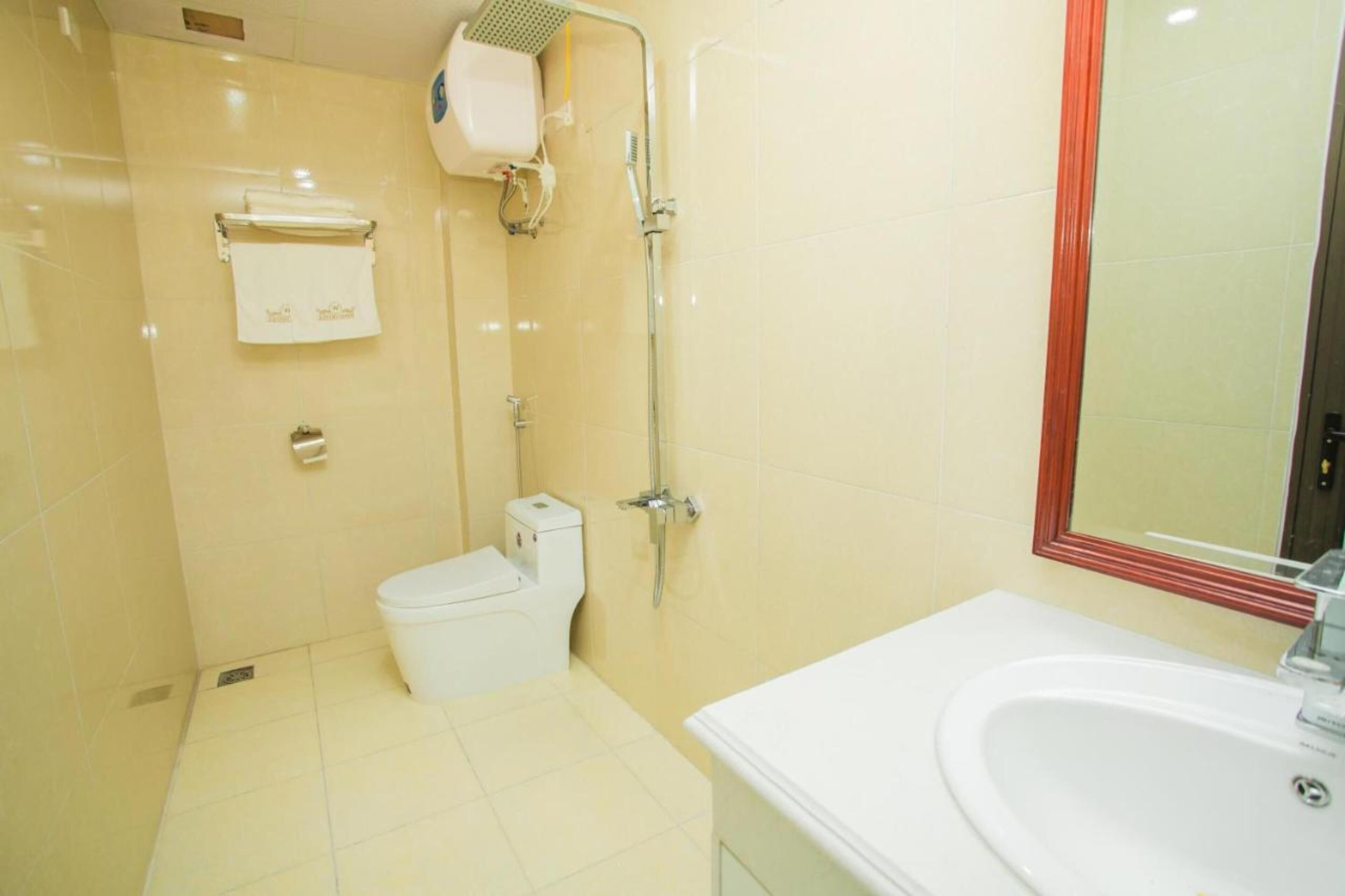 OYO 1155 Wind Hotel