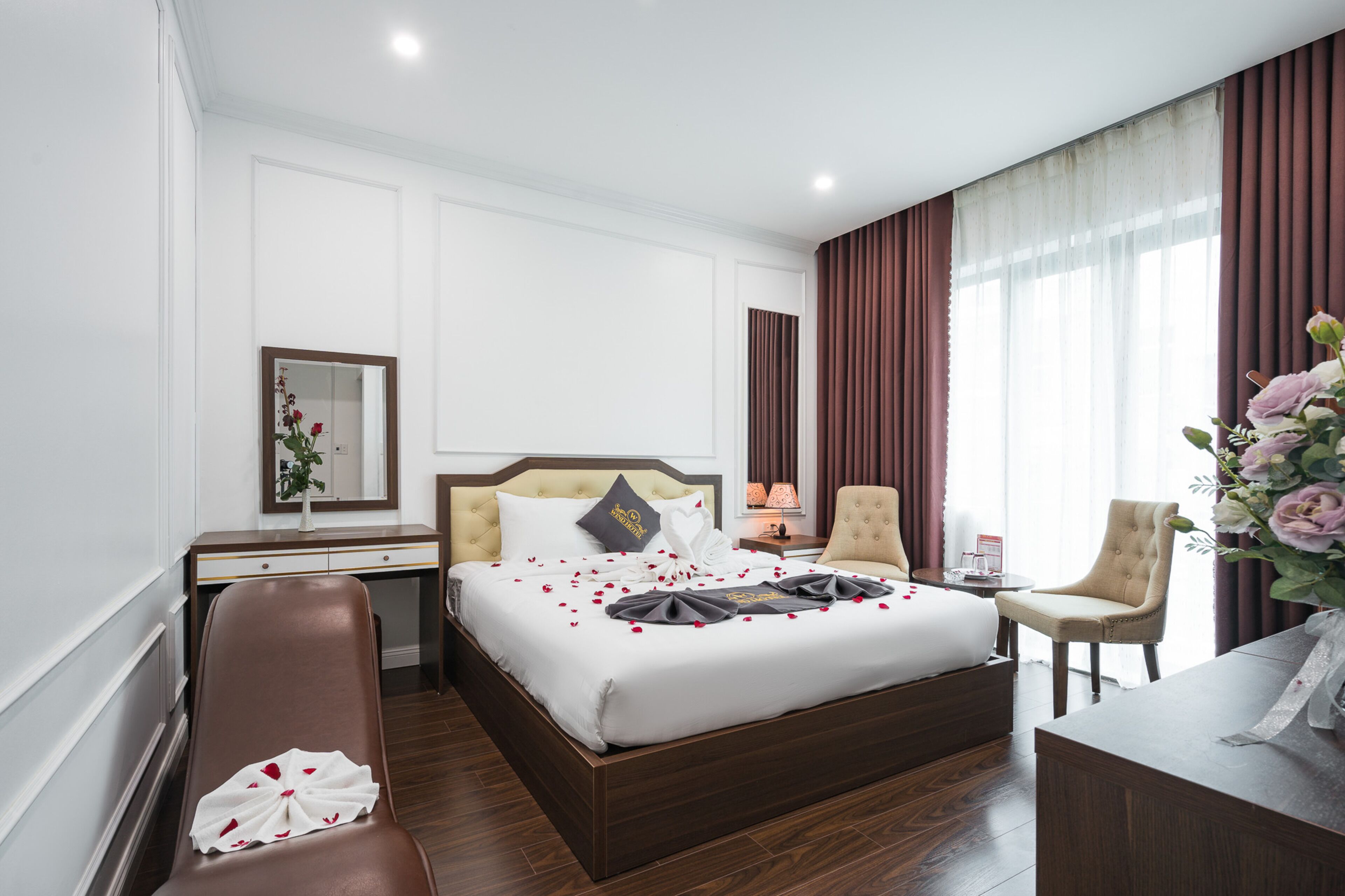 OYO 1155 Wind Hotel