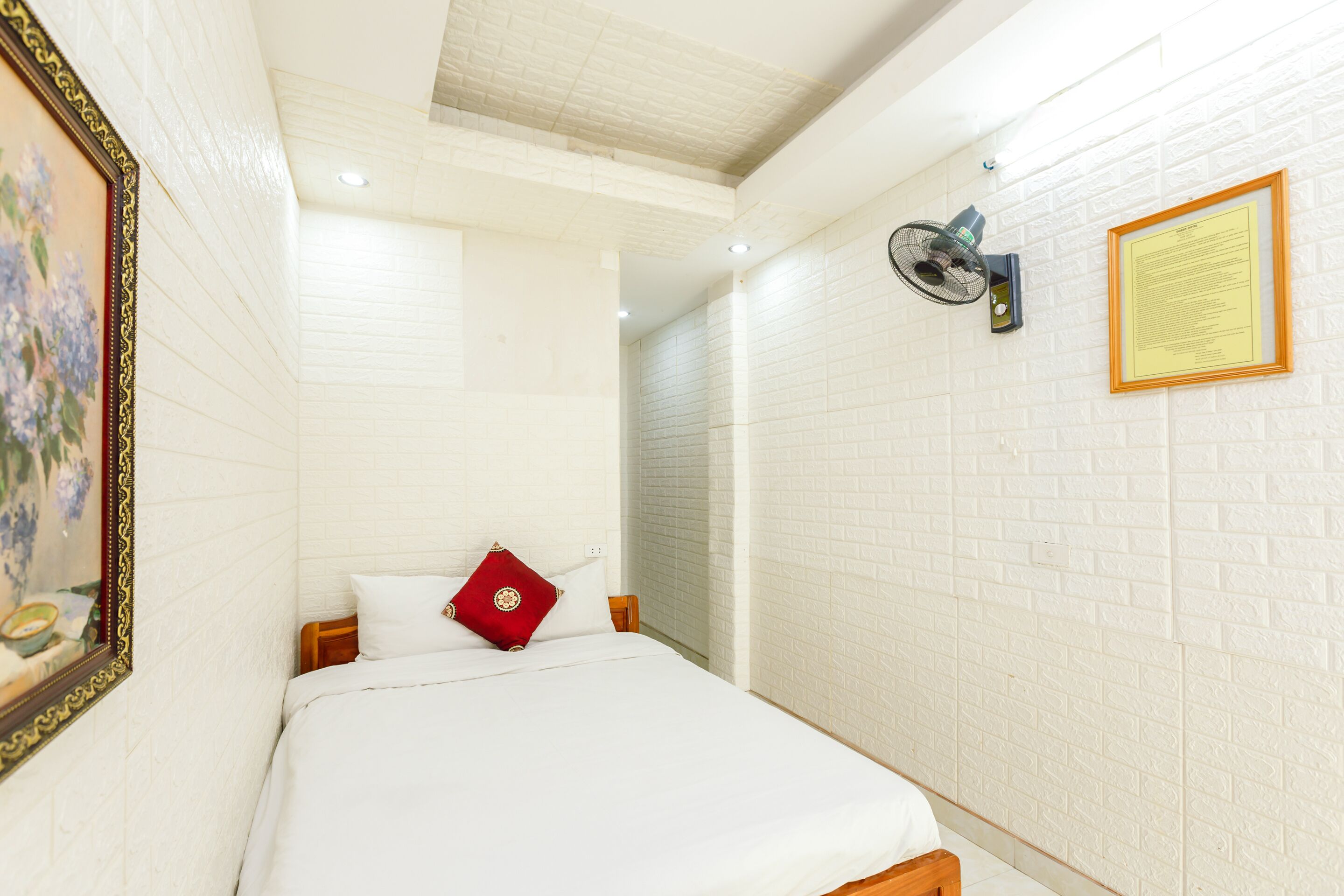 OYO 604 Queen Hotel Spot On