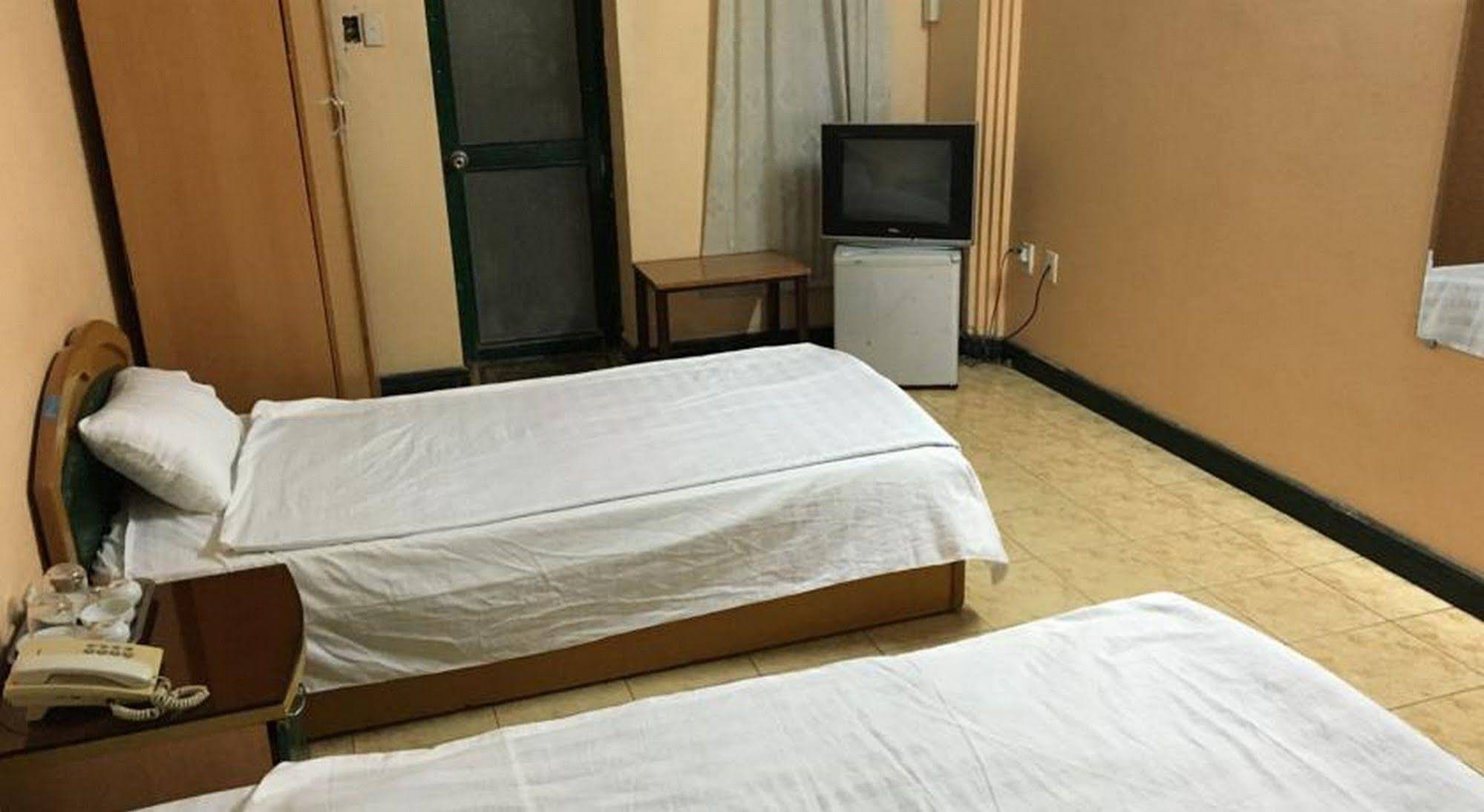 Quan Hoa Hotel
