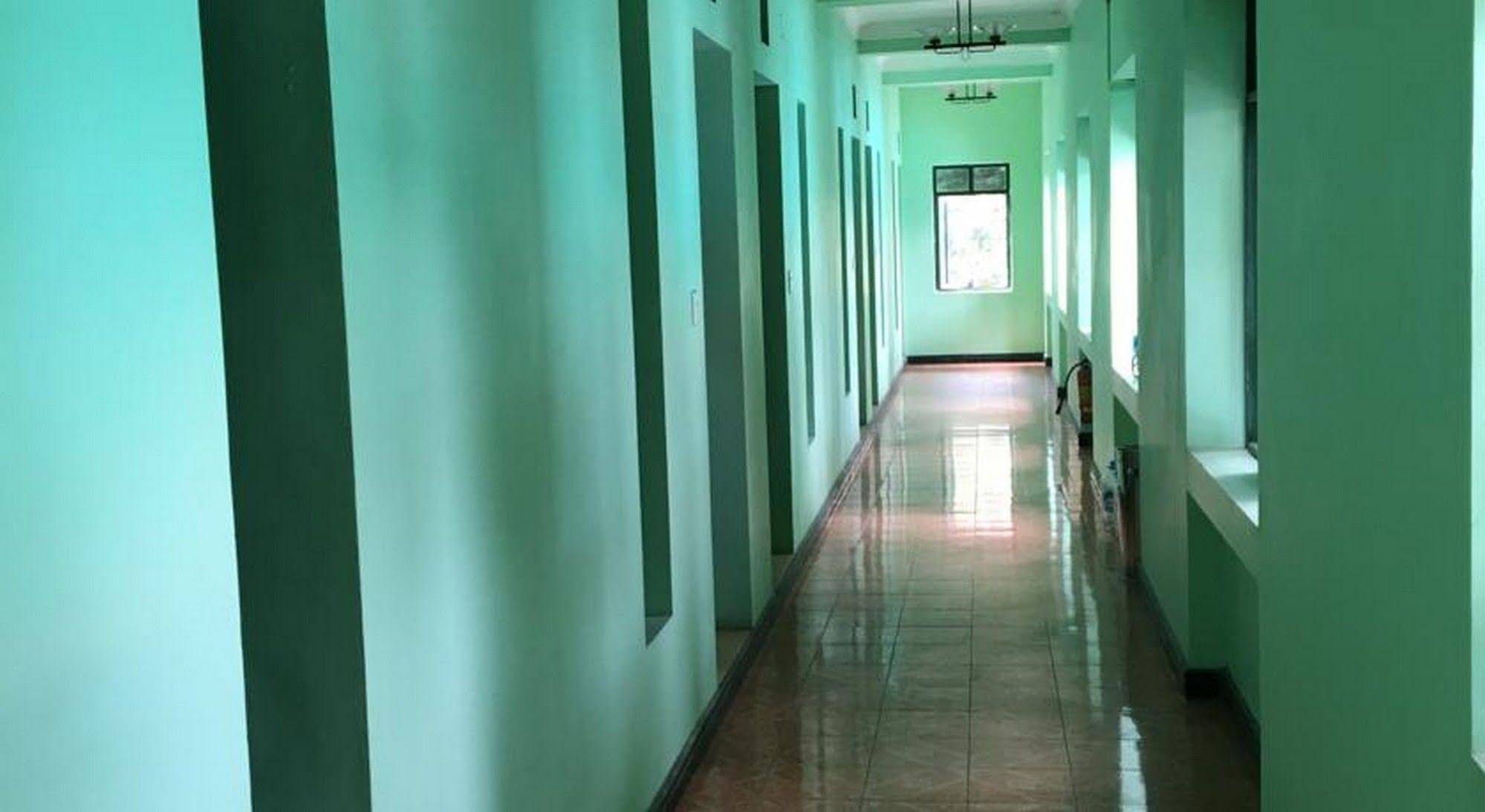 Quan Hoa Hotel