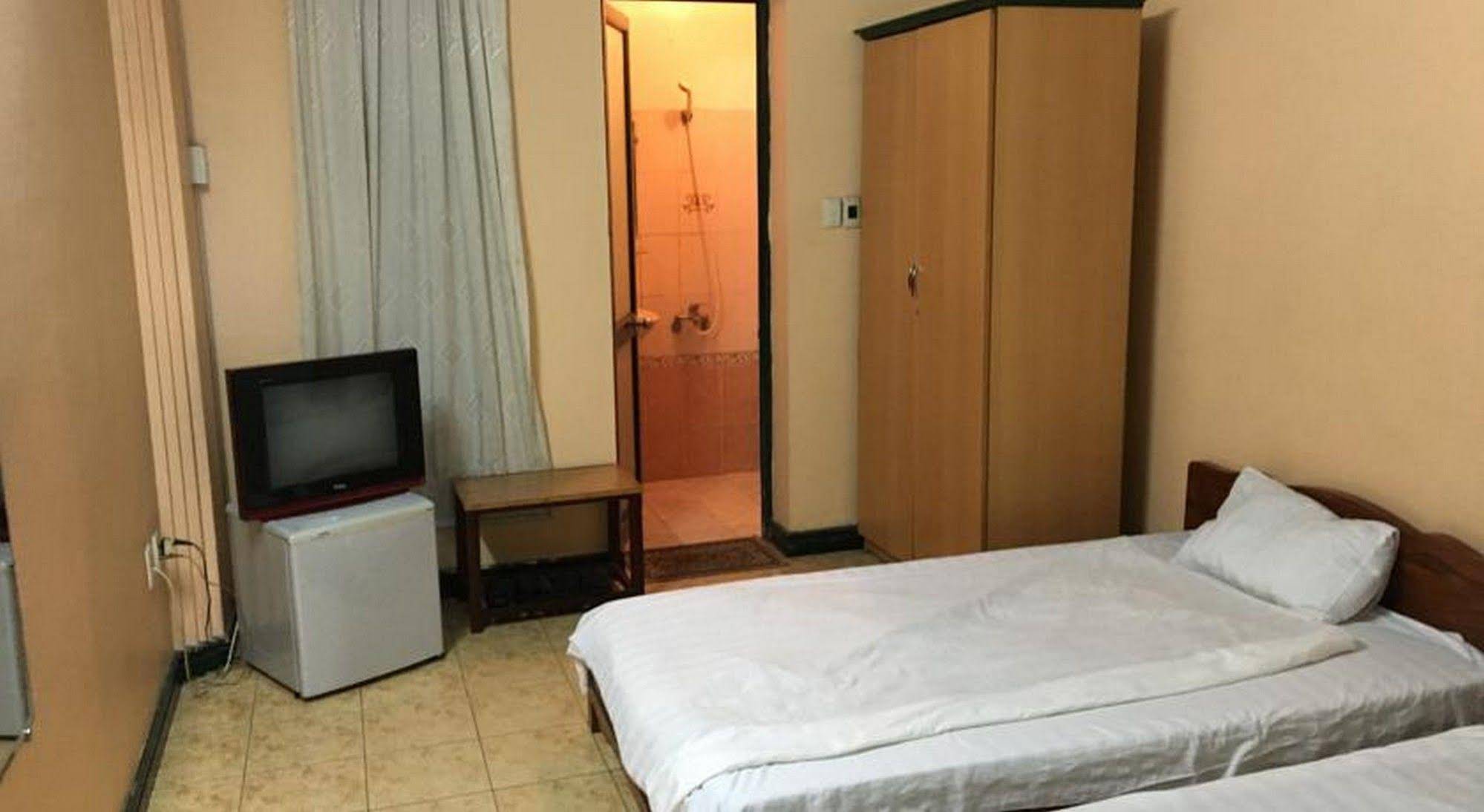 Quan Hoa Hotel