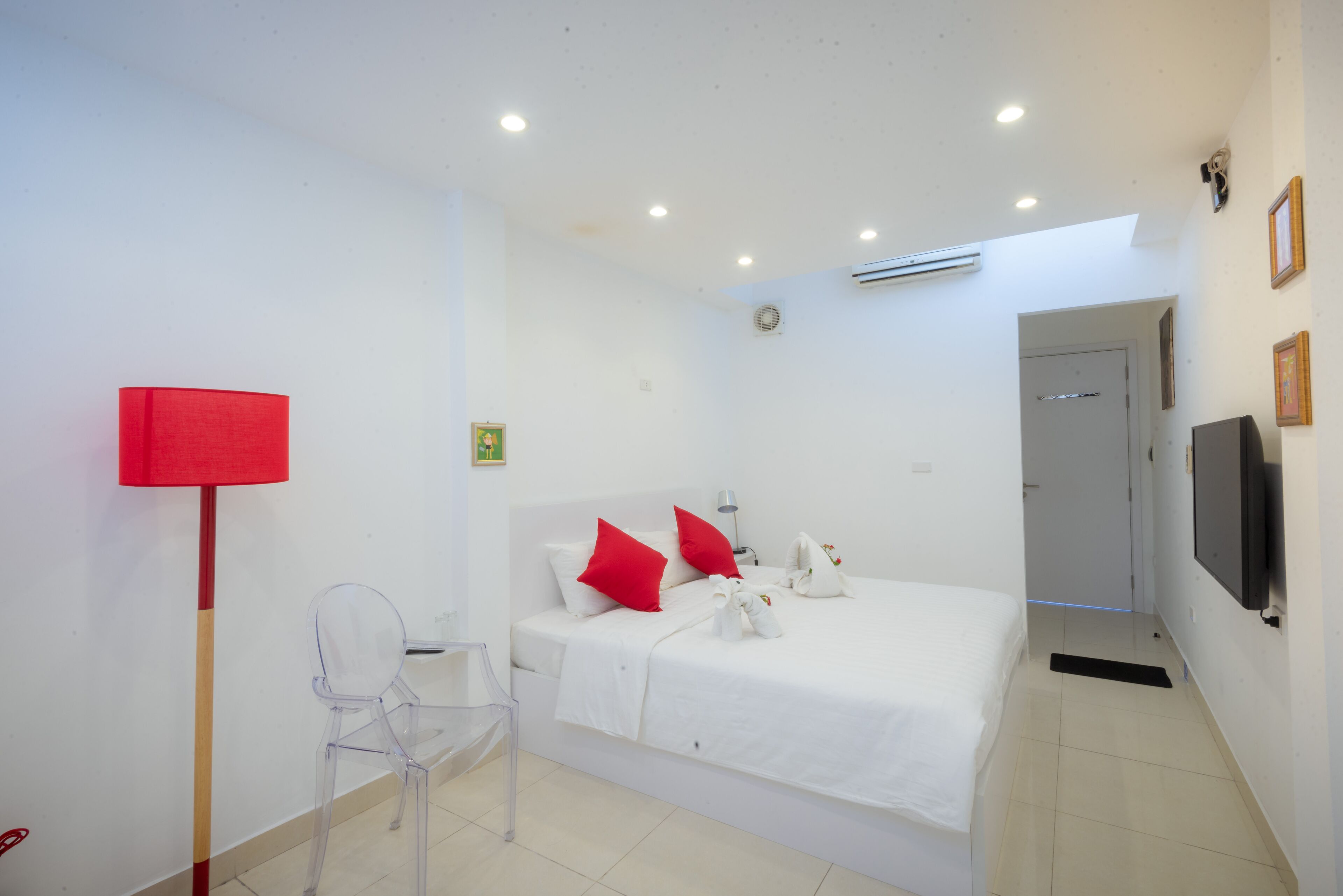 Quyet Homestay - Adults Only