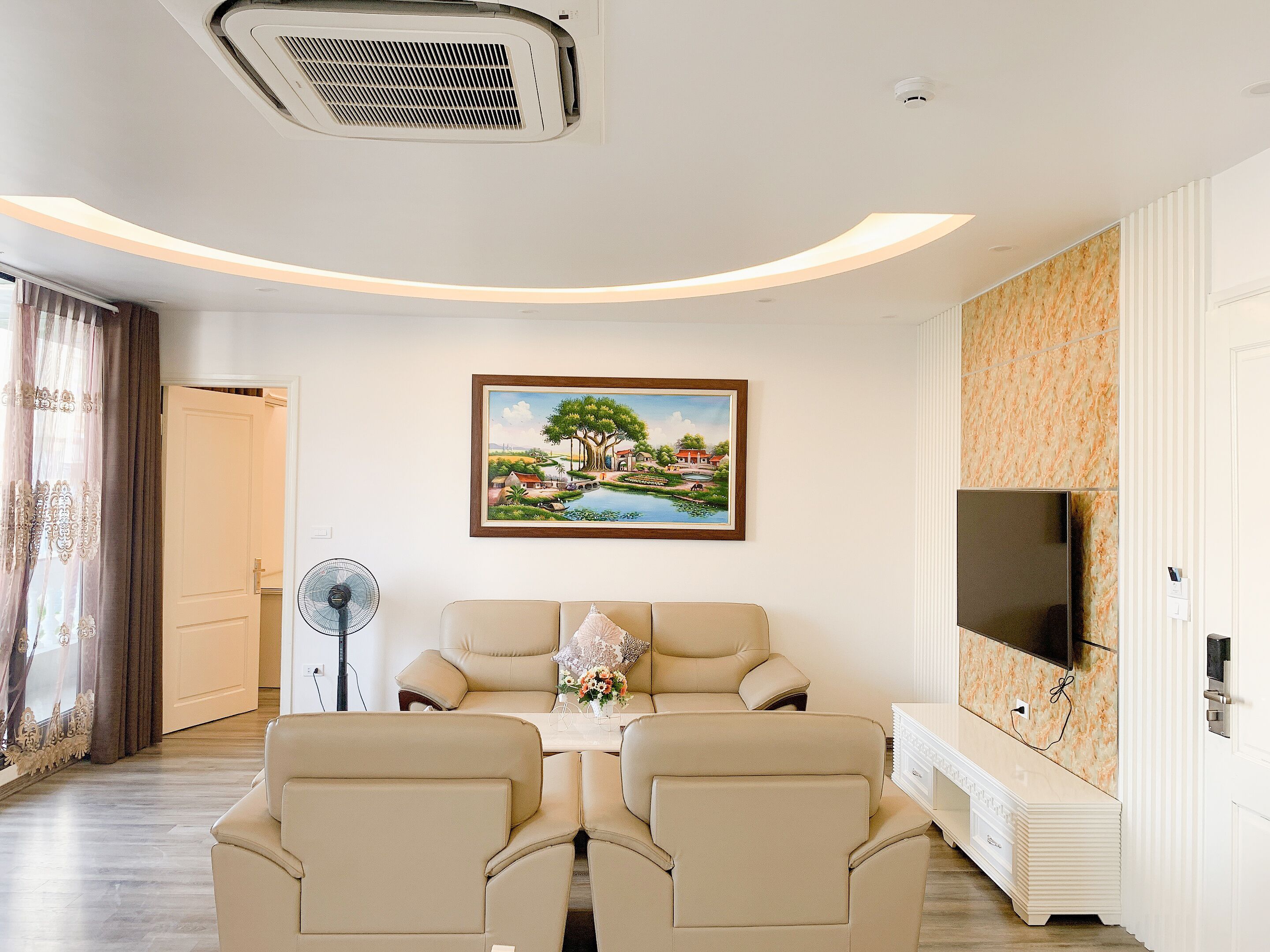 Rosy Apartment Nam Trung Yen