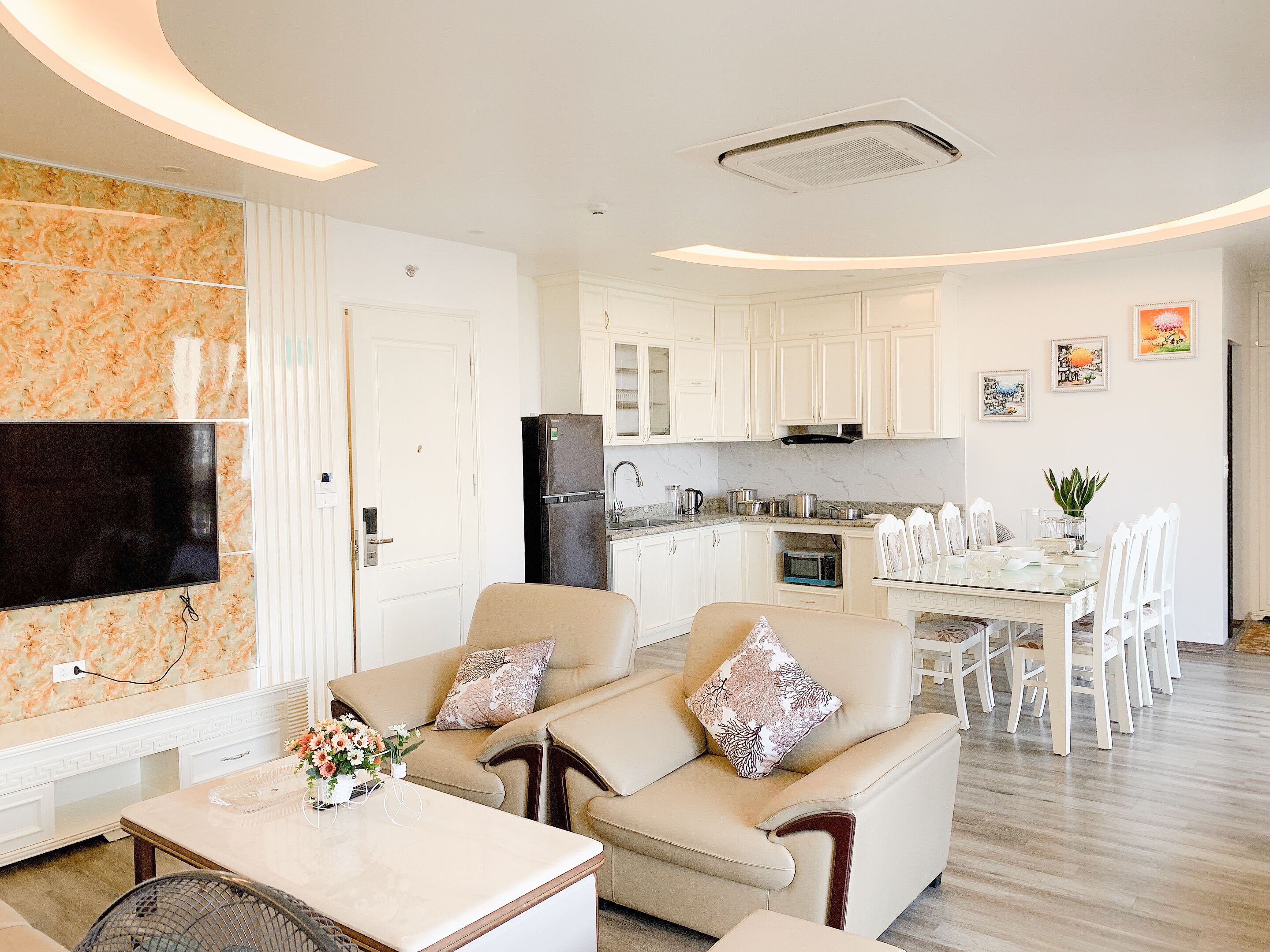 Rosy Apartment Nam Trung Yen