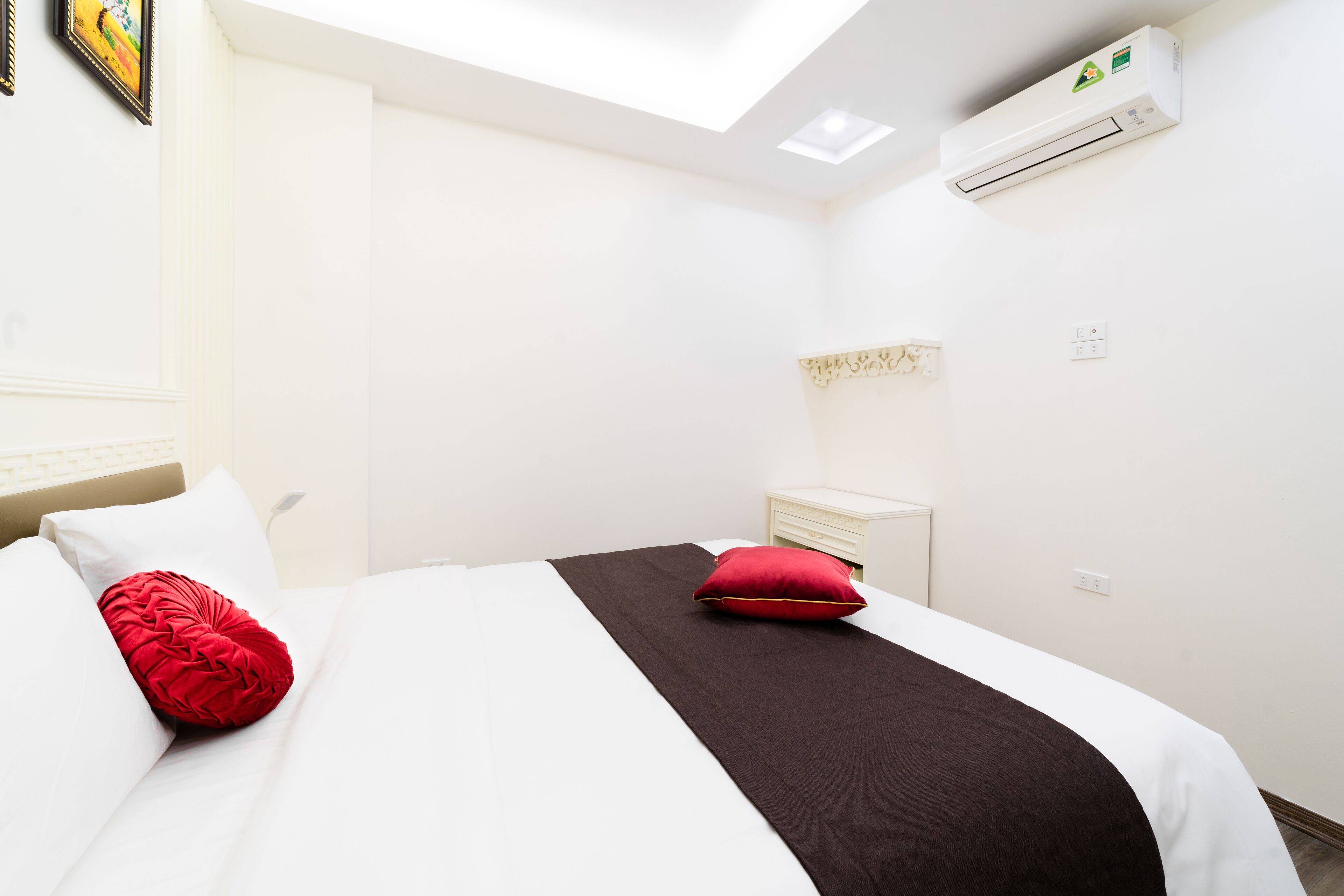 Rosy Apartment Nam Trung Yen
