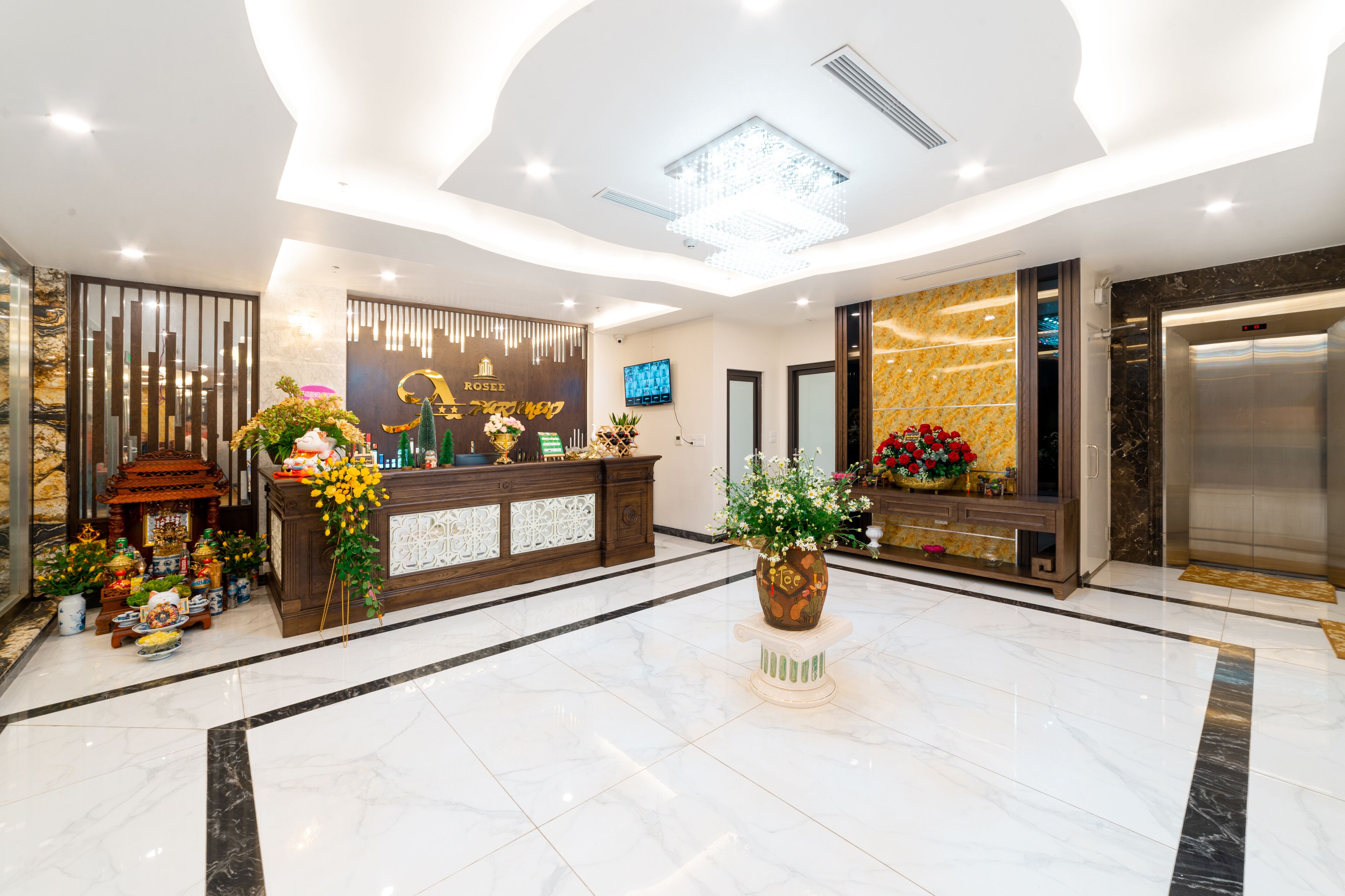 Rosy Apartment Nam Trung Yen