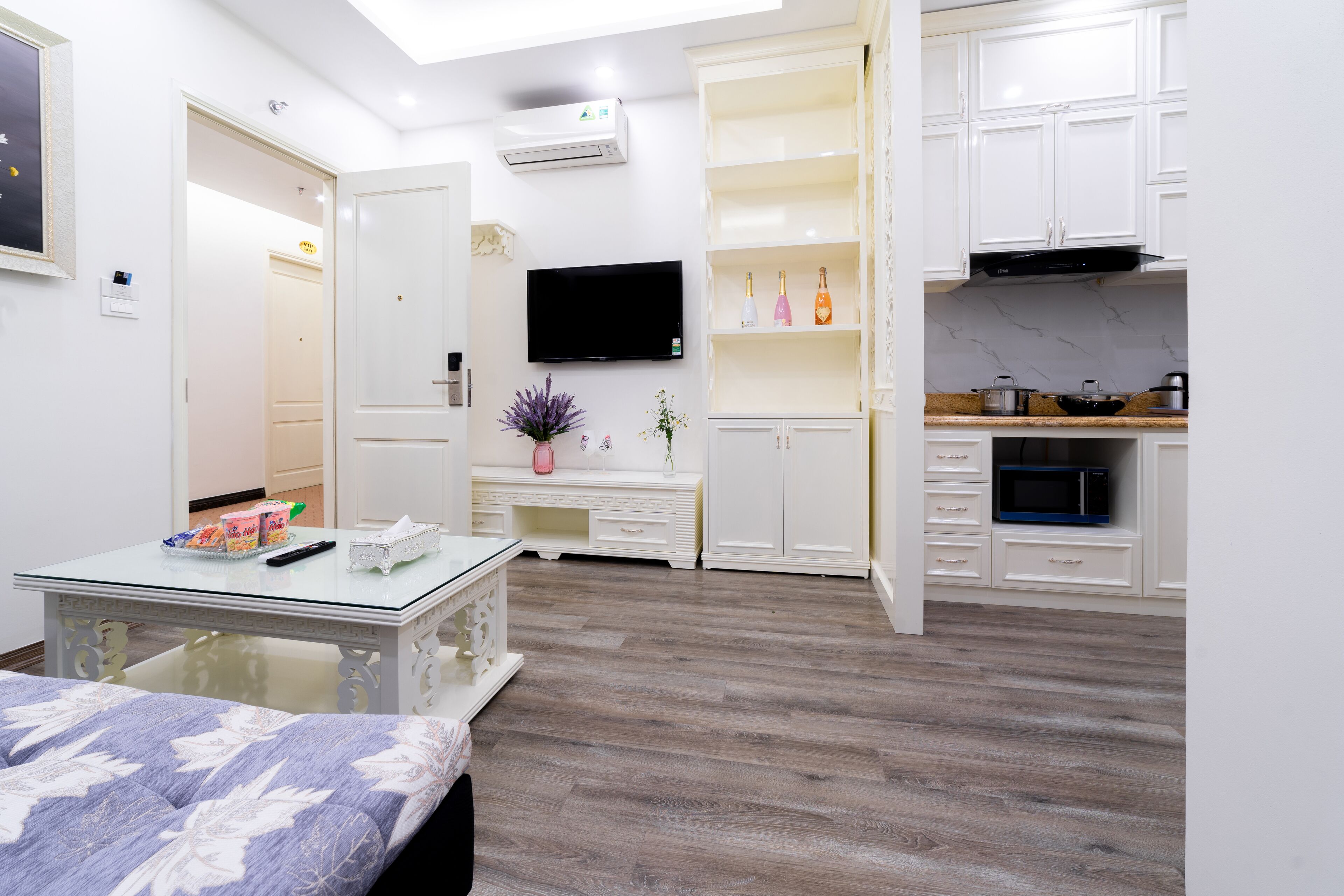 Rosy Apartment Nam Trung Yen