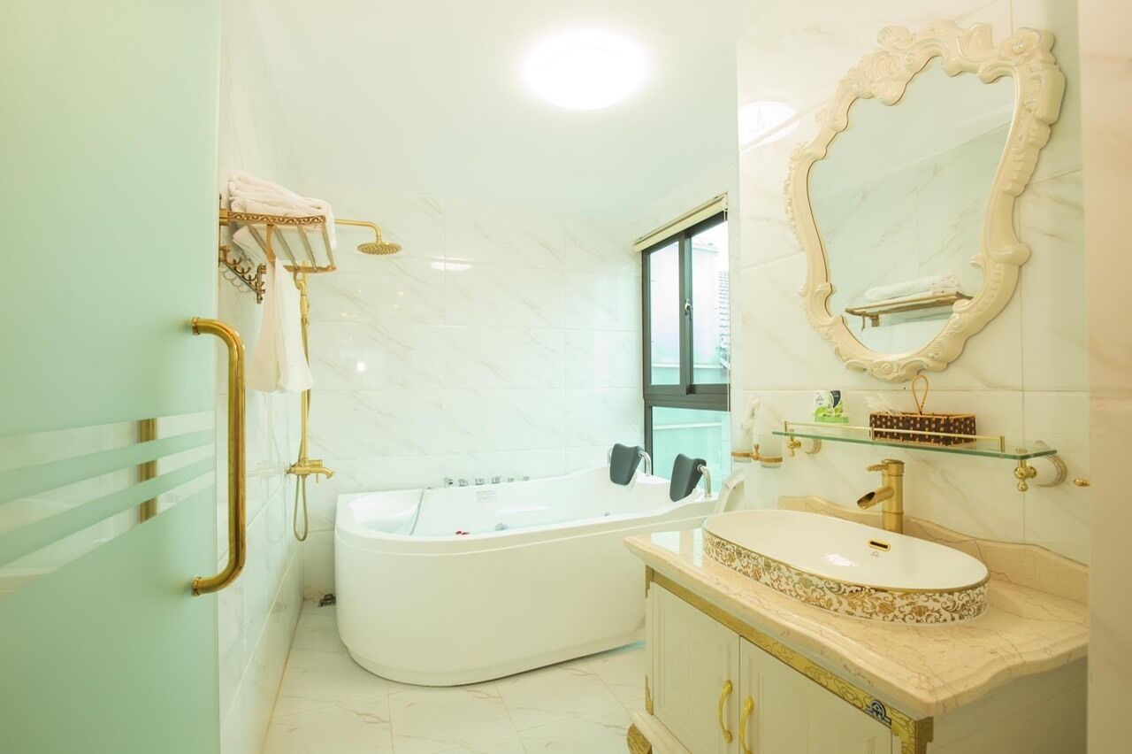 Rosy Apartment Nam Trung Yen