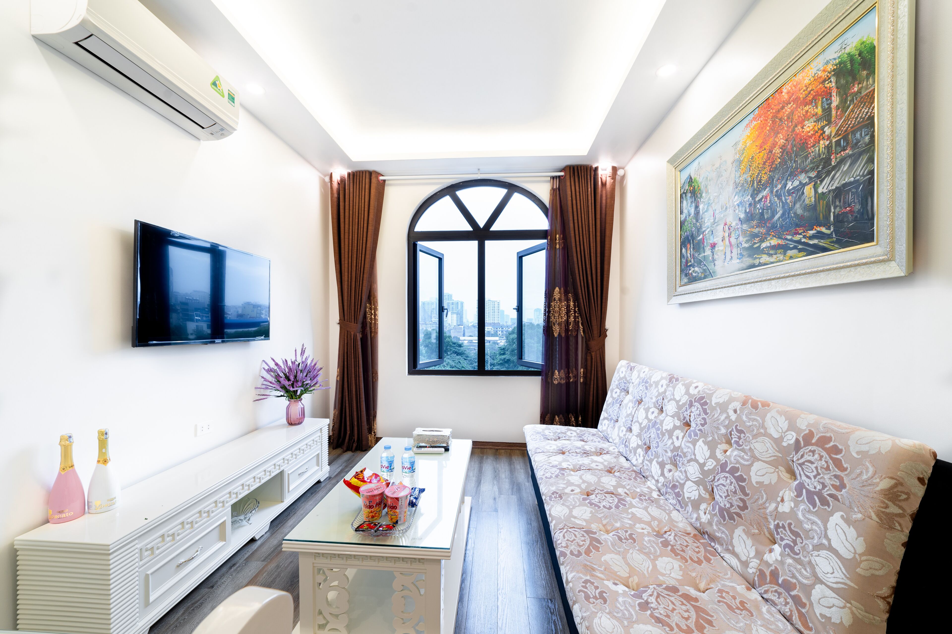 Rosy Apartment Nam Trung Yen
