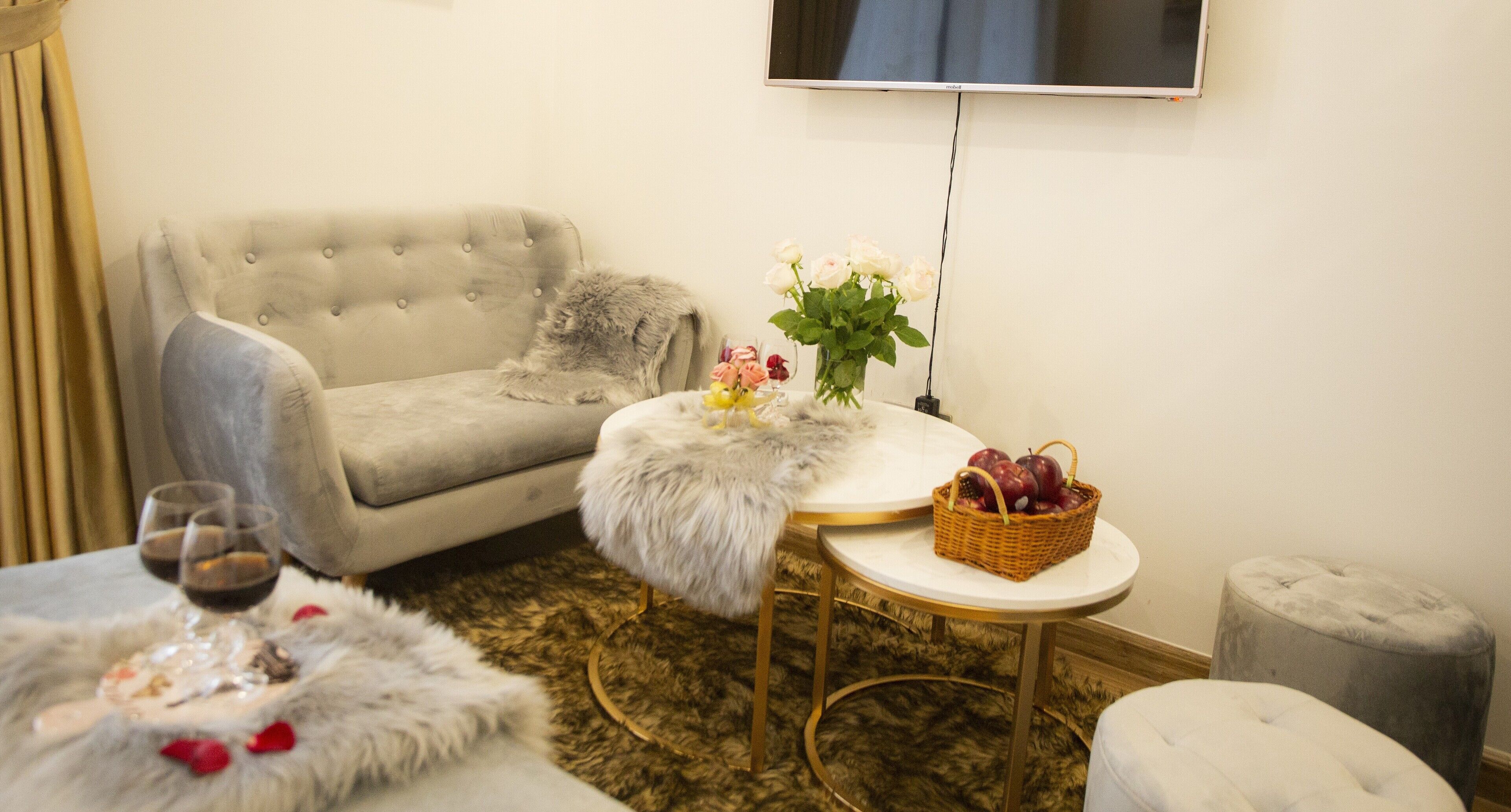Rosy Home