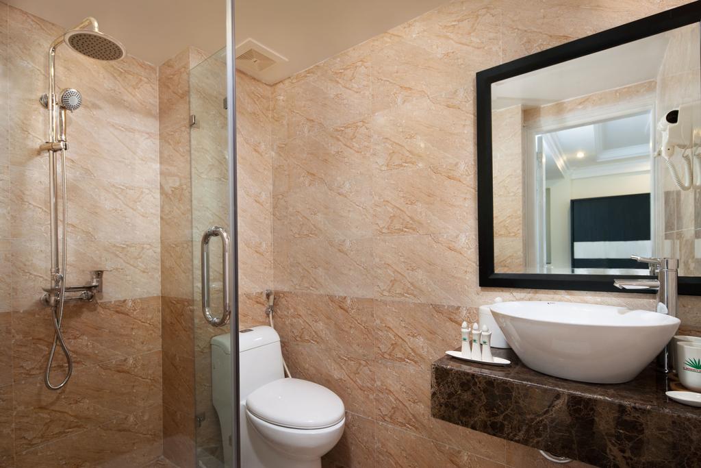 Serenity Villa Hotel