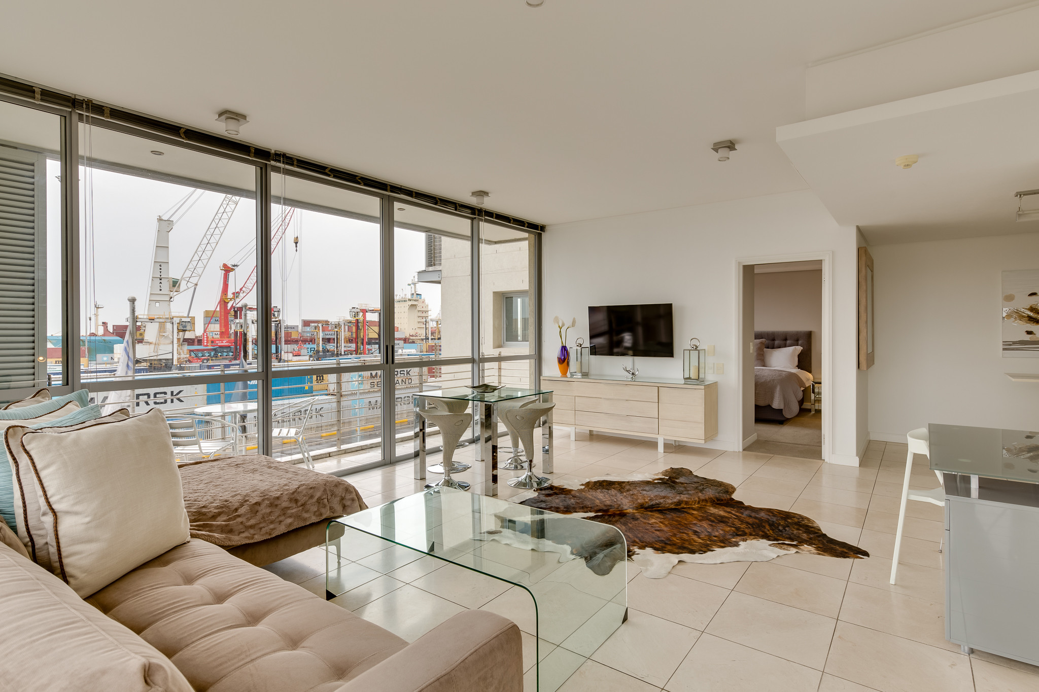 aha Harbour Bridge Hotel & Suites by Home From Home