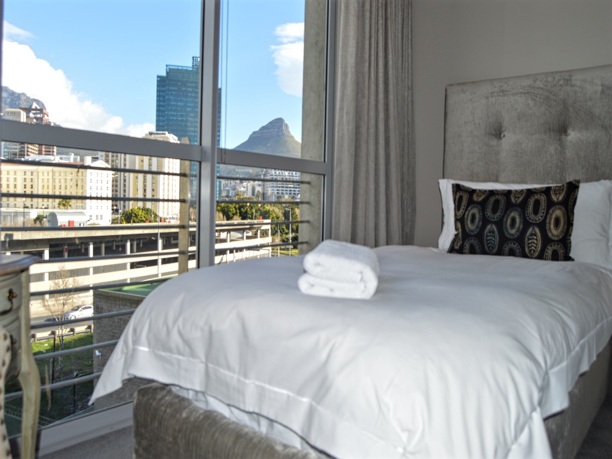 aha Harbour Bridge Hotel & Suites by Home From Home