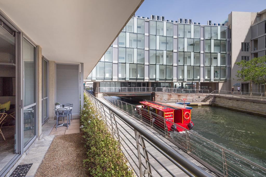 aha Harbour Bridge Hotel & Suites by Home From Home
