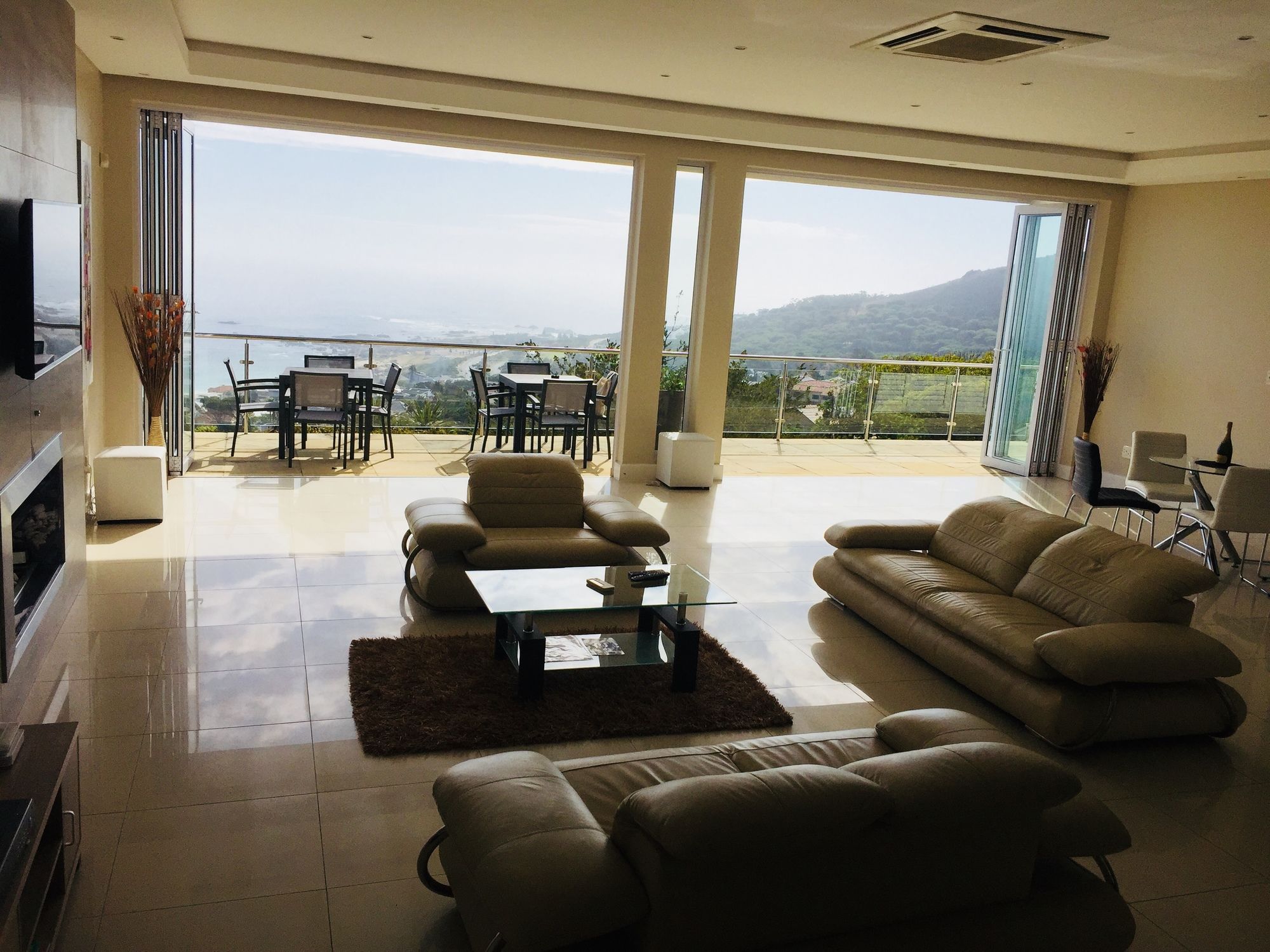 House Havana Camps Bay