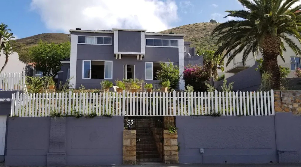 The Glam Guesthouse