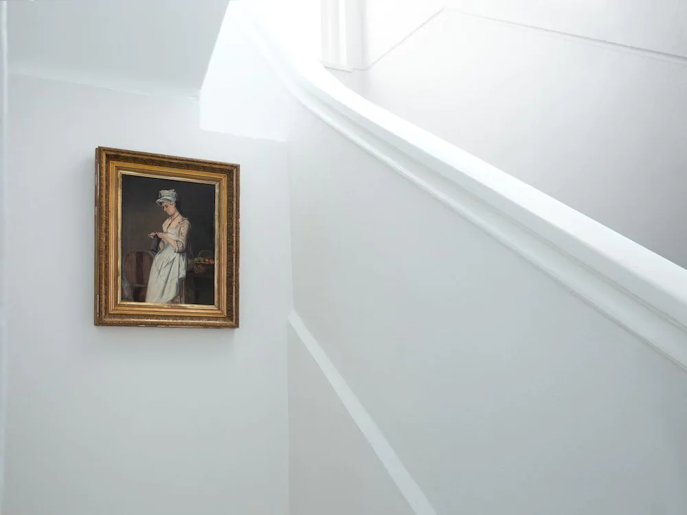 The Glam Guesthouse