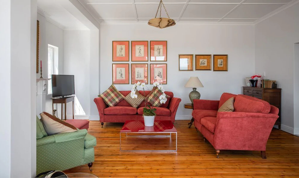 The Glam Guesthouse