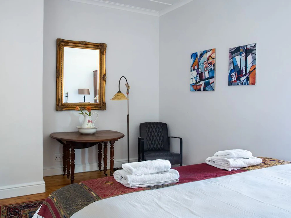 The Glam Guesthouse