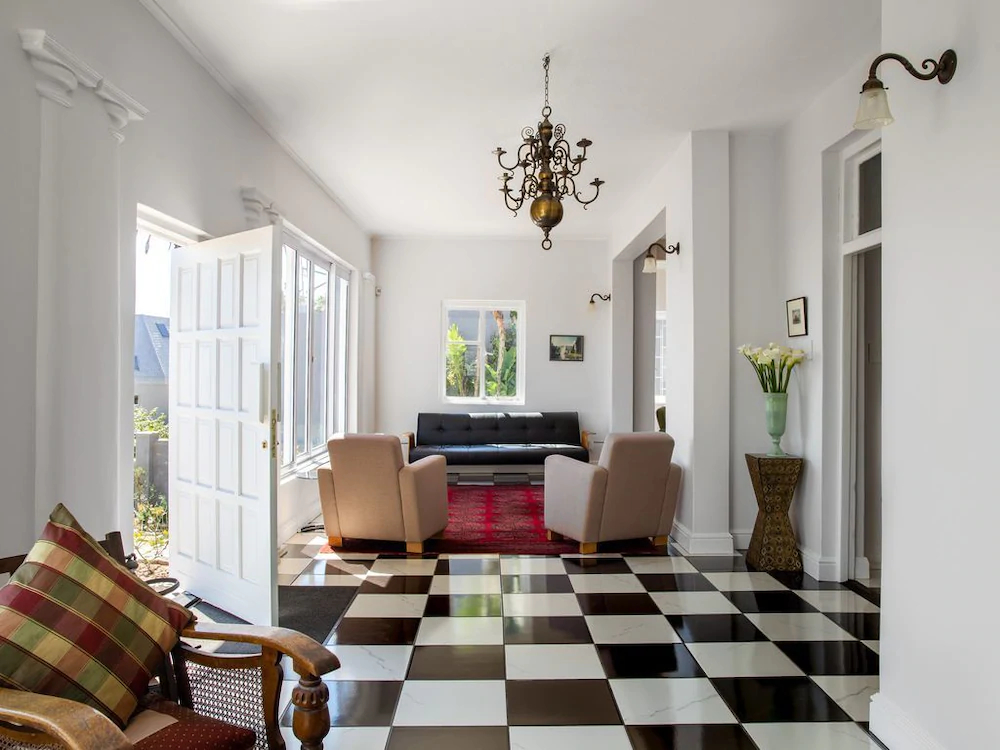 The Glam Guesthouse