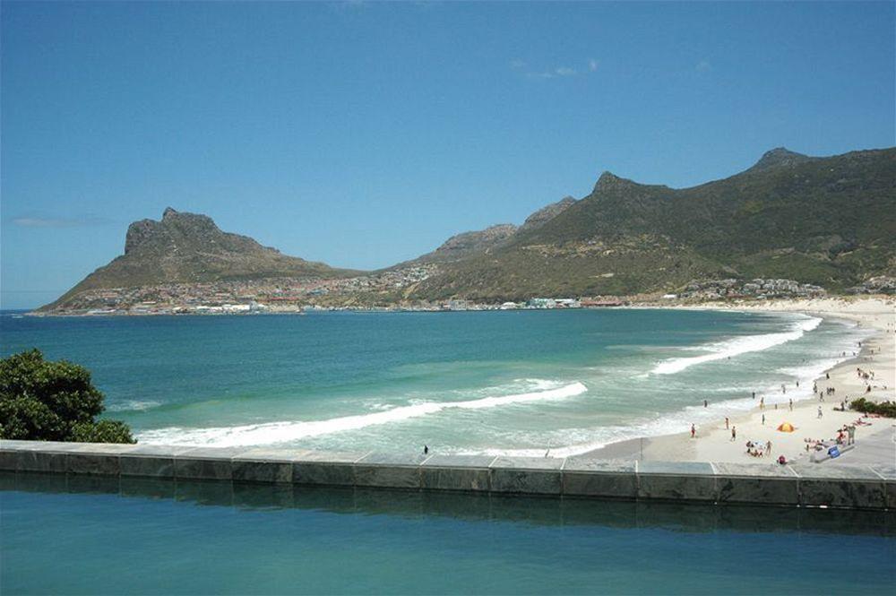 Chapmans Peak Beach Hotel