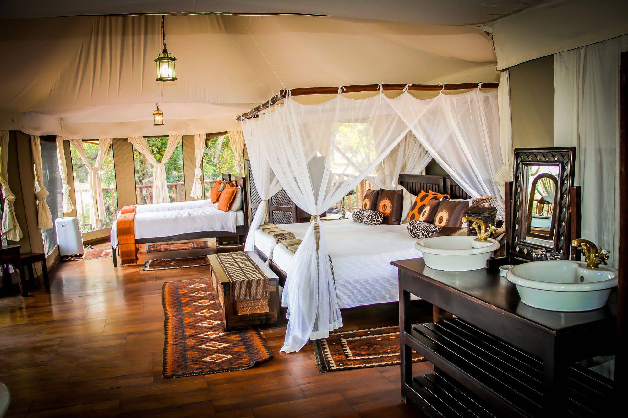 Thula Thula Exclusive Private Game Reserve & Lodge