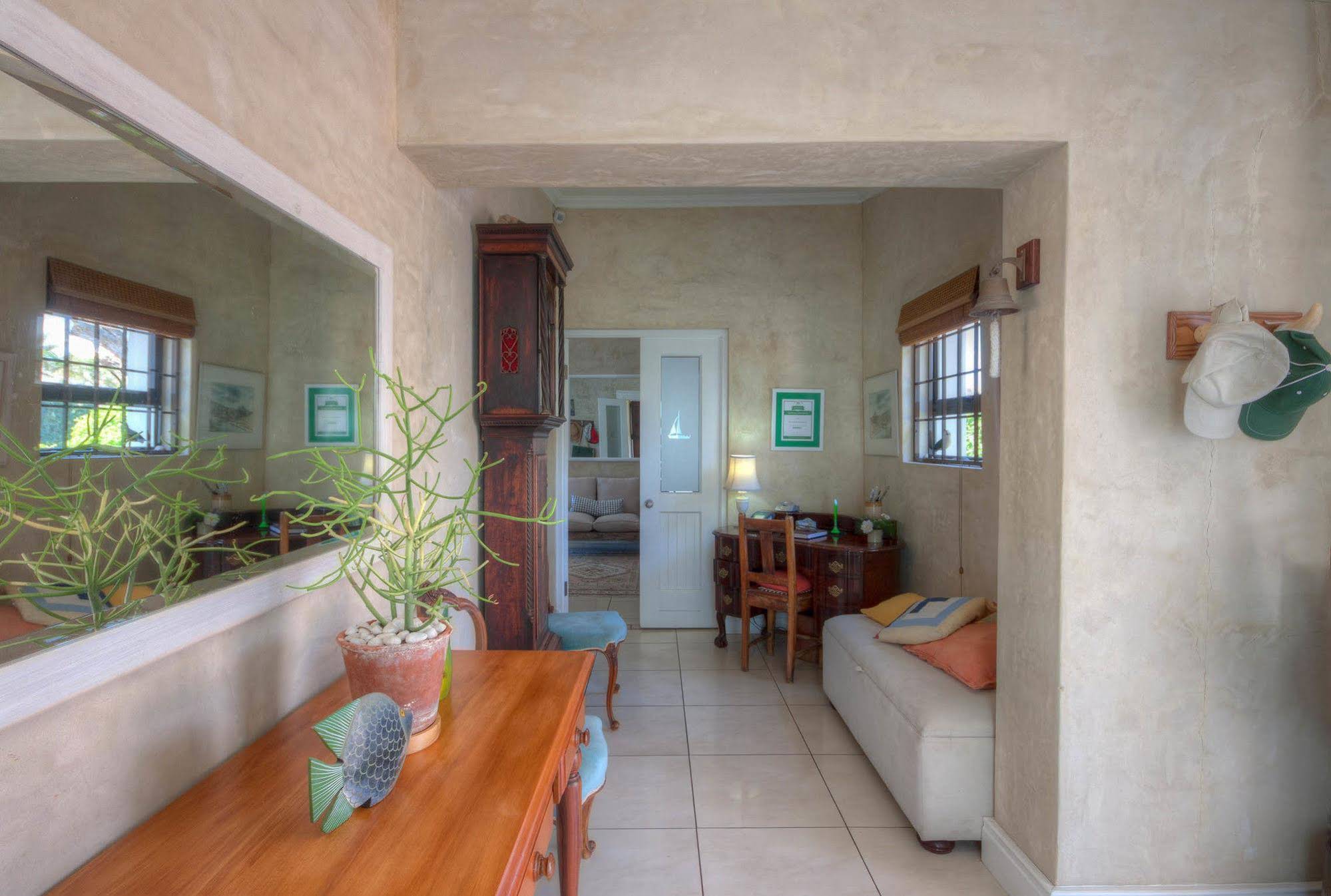 The Lookout Guest House