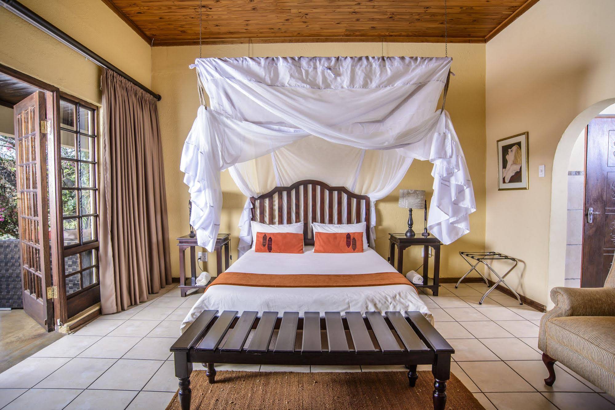 Abangane Guest Lodge
