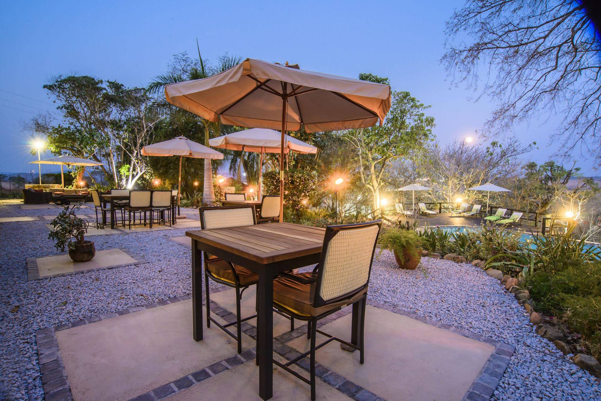 Abangane Guest Lodge