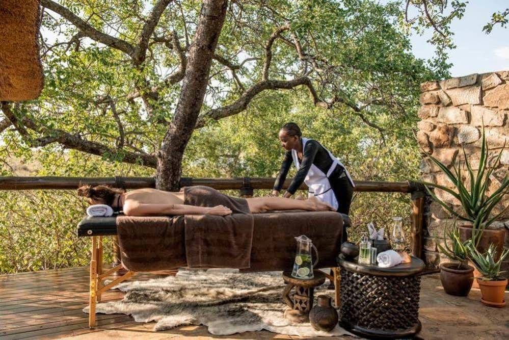 Tuningi Safari Lodge