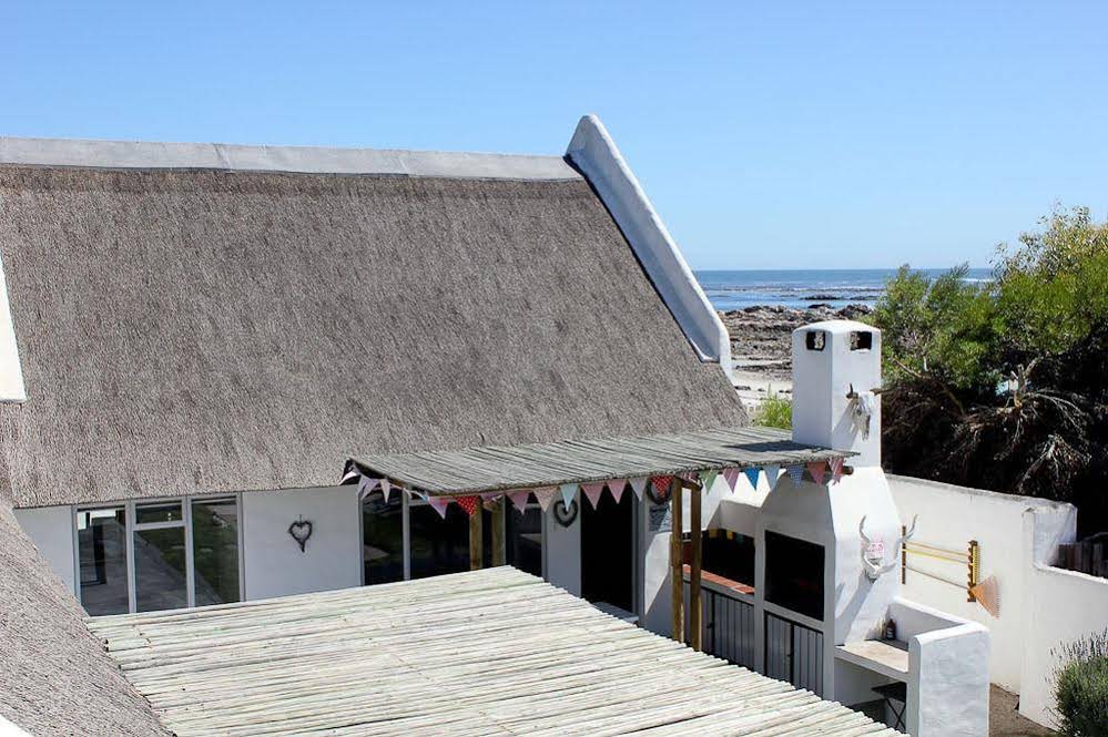 Voetbaai Chalets