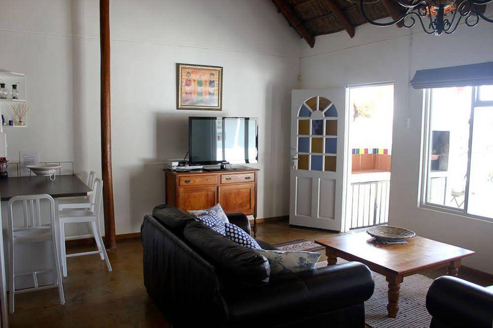 Voetbaai Chalets