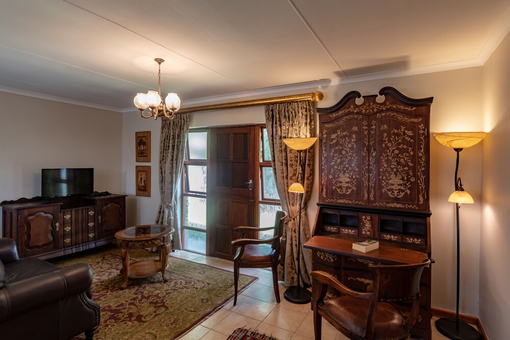 Antiqua Guest House