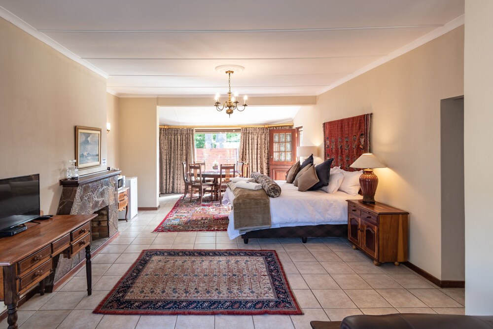Antiqua Guest House