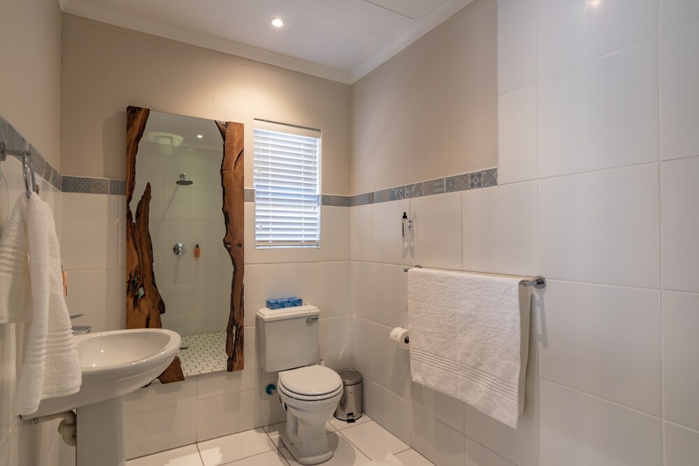 Antiqua Guest House