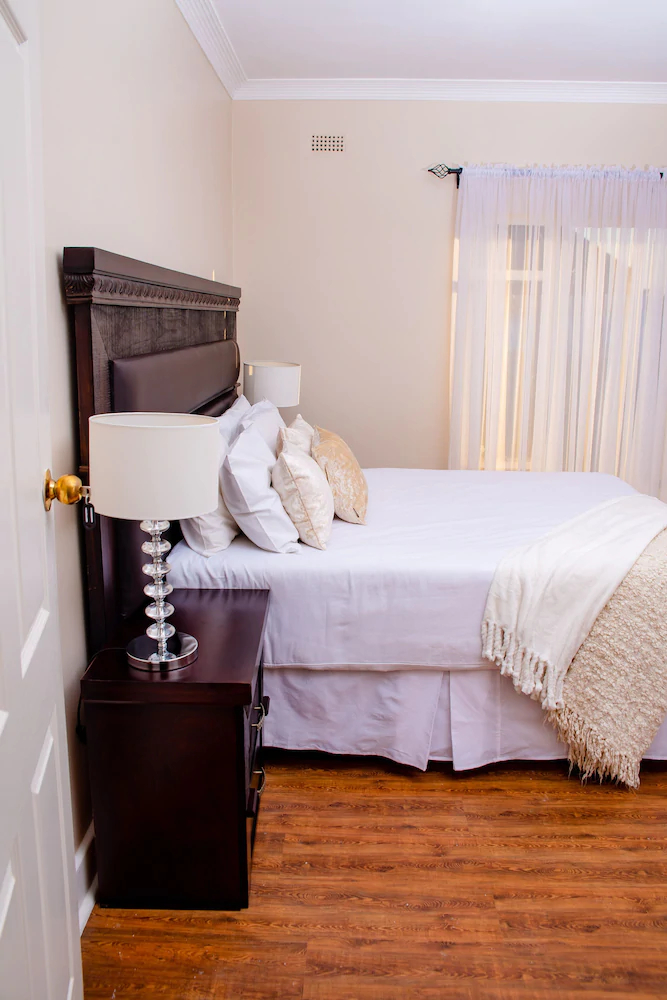 Residence 747 Borrowdale Brooke