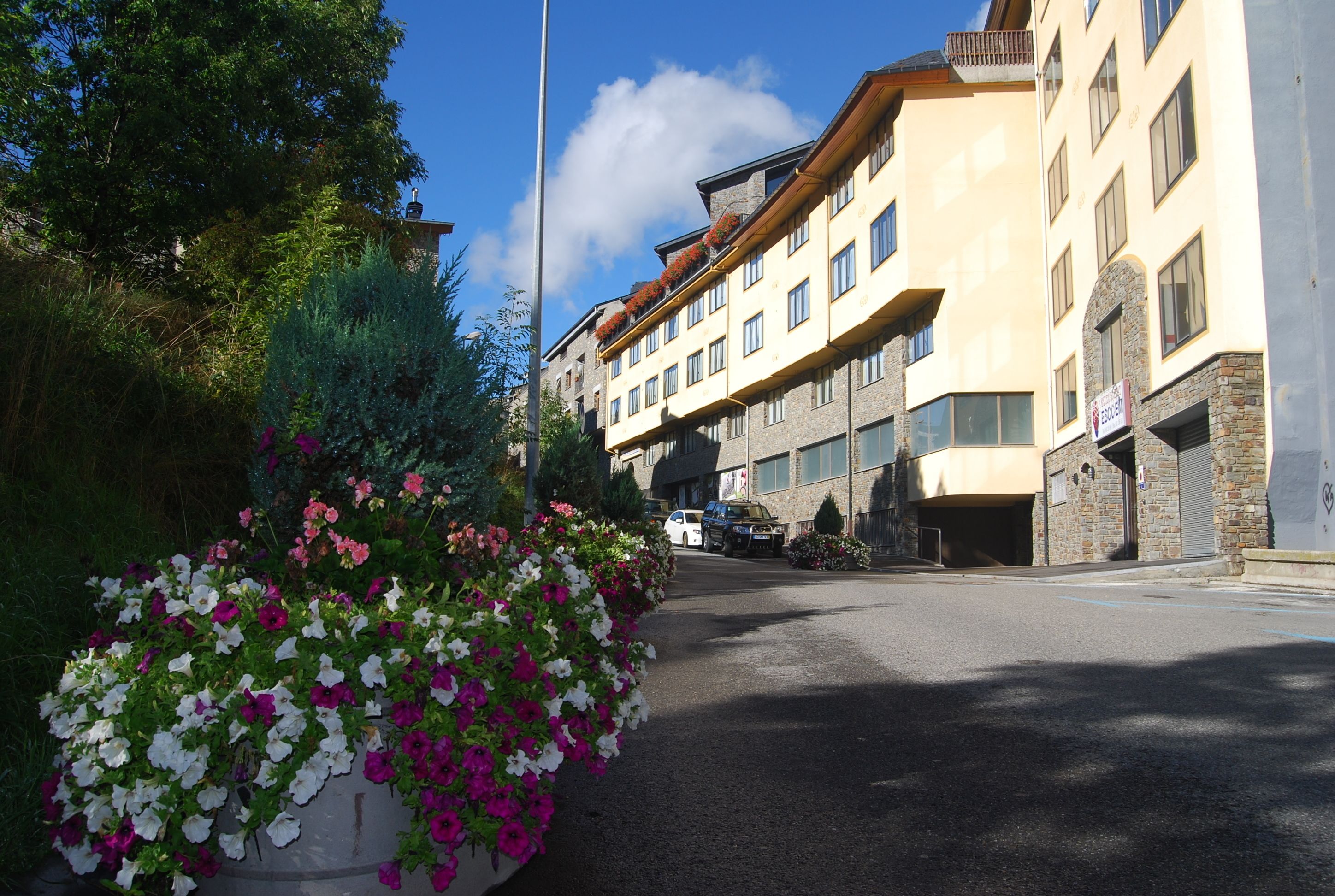 Del Meligar Del Meligar