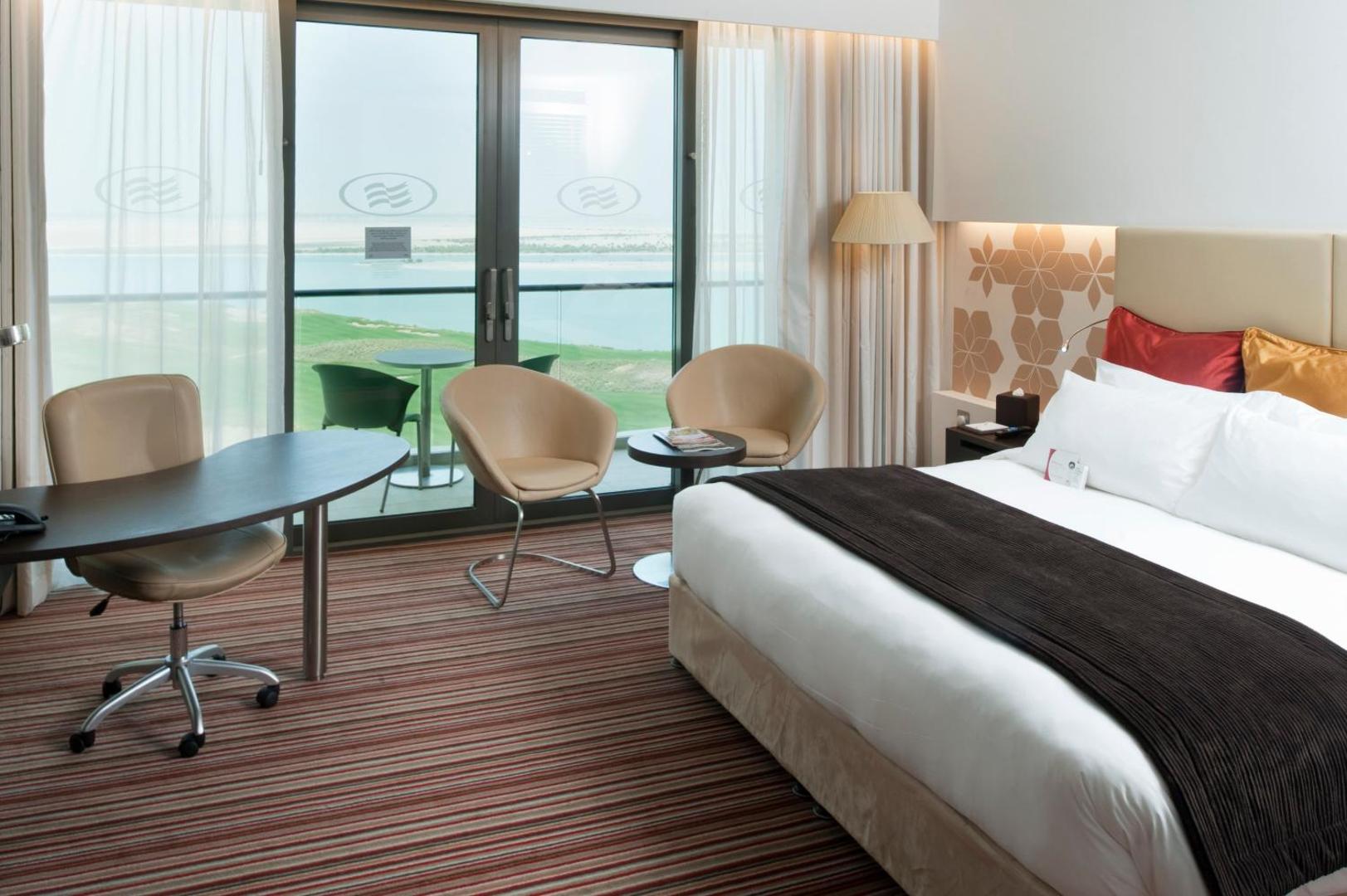 Crowne Plaza Abu Dhabi - Yas Island