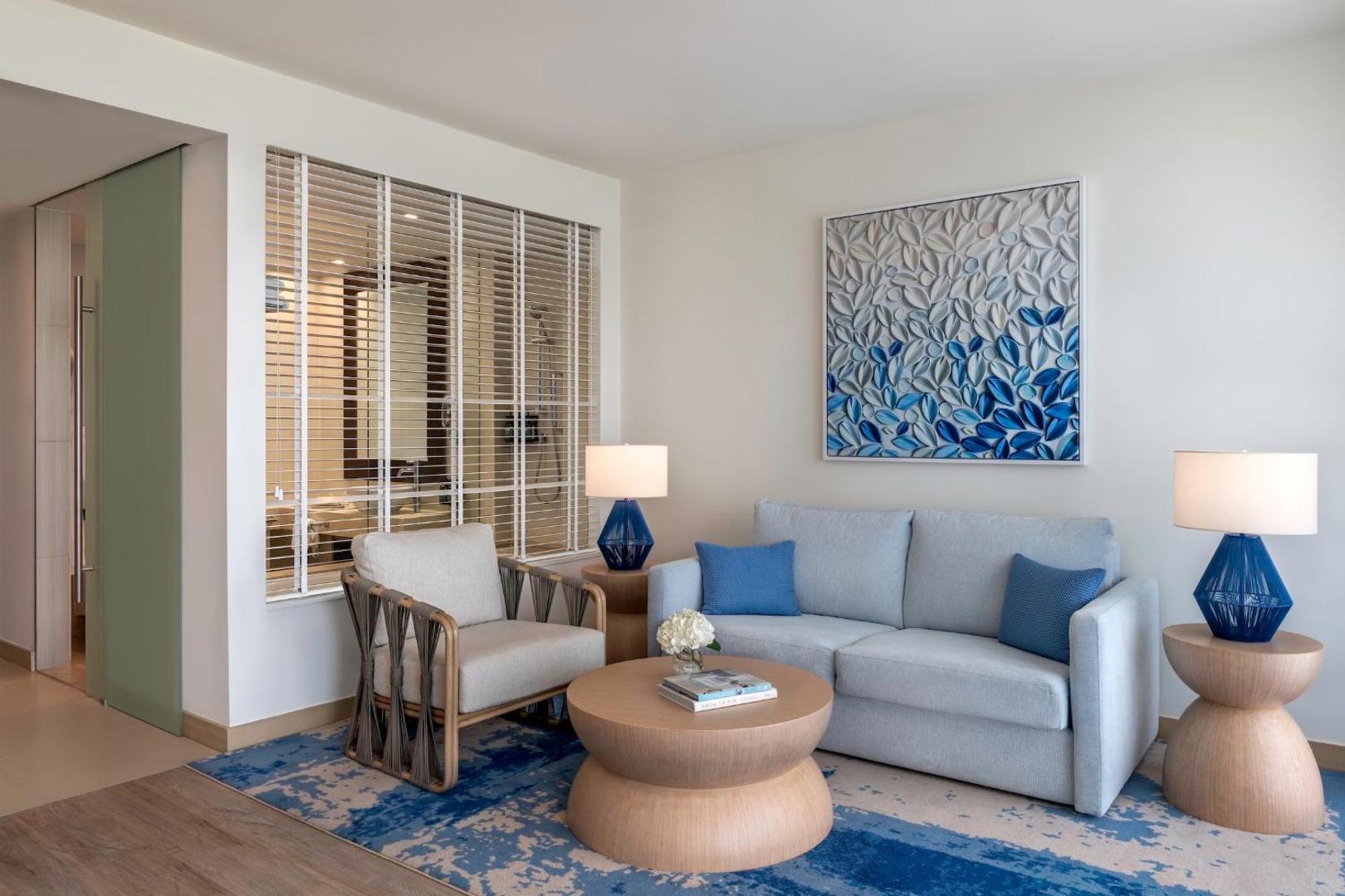 Crowne Plaza Abu Dhabi - Yas Island