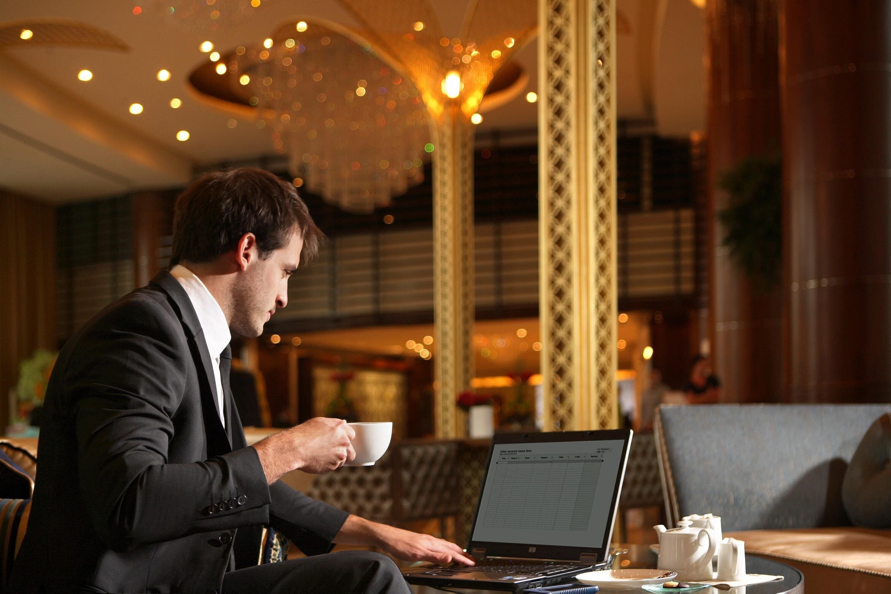 Khalidiya Palace Rayhaan