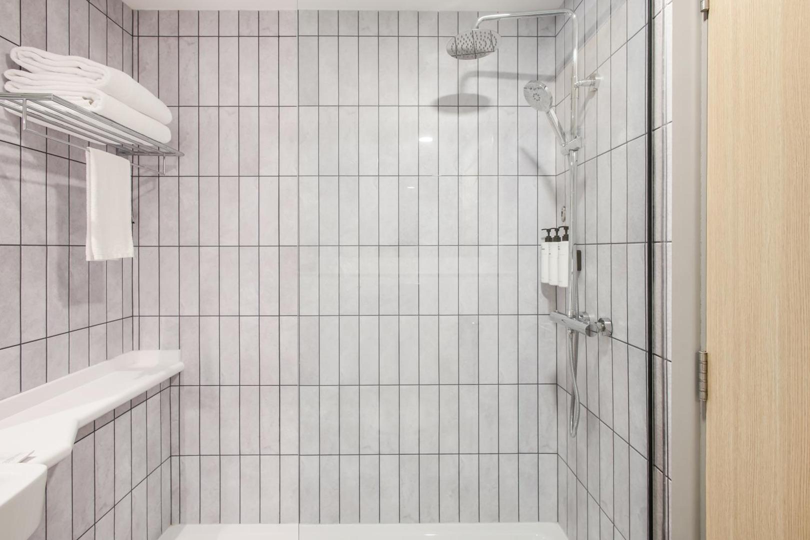 Premier Inn Abu Dhabi Capital Centre