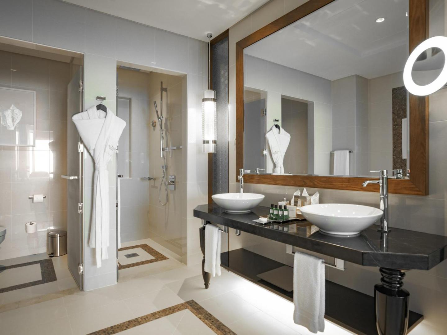 Rixos Marina Abu Dhabi