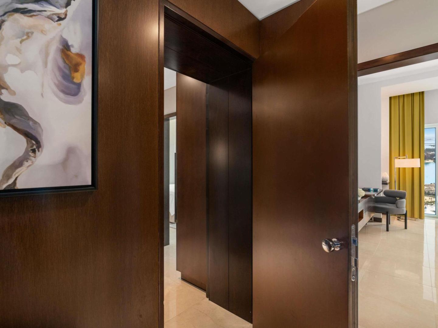 Rixos Marina Abu Dhabi