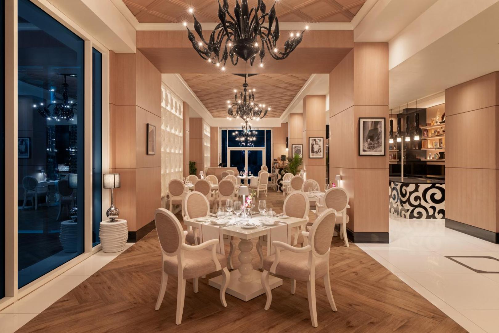 Rixos Marina Abu Dhabi