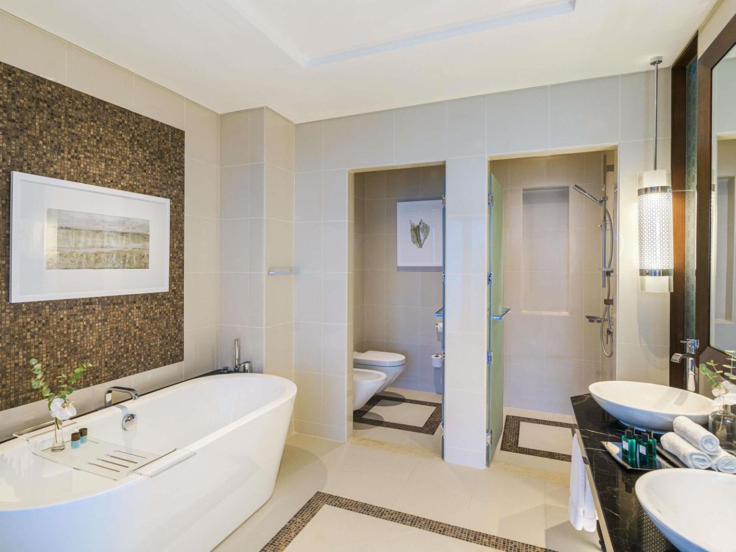 Rixos Marina Abu Dhabi