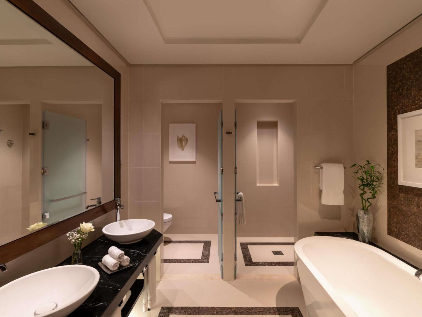 Rixos Marina Abu Dhabi