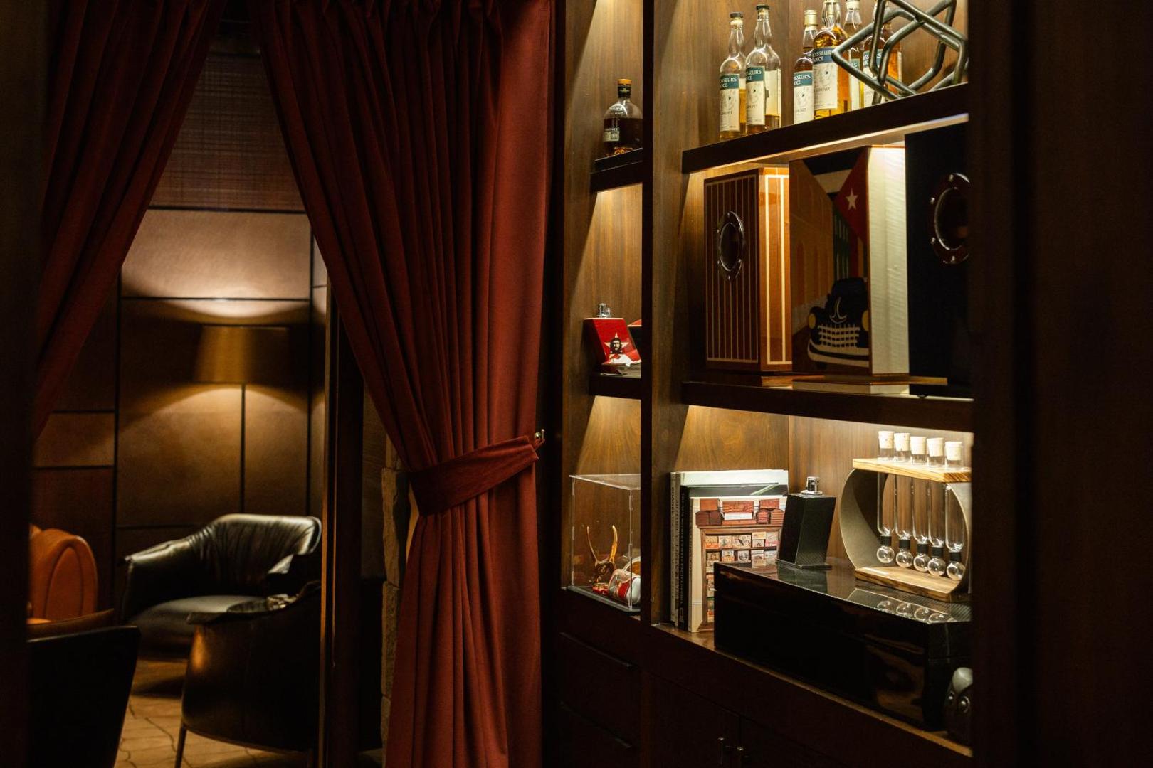 Rosewood Abu Dhabi Rosewood Abu Dhabi