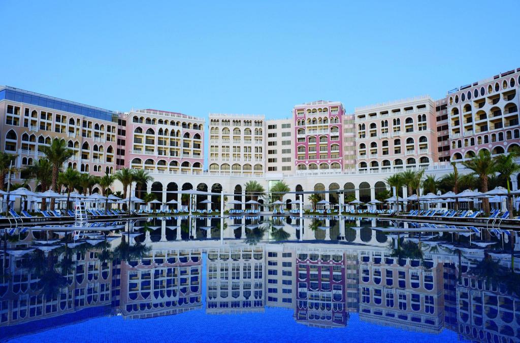 The Ritz-Carlton Abu Dhabi Grand Canal The Ritz-Carlton Abu Dhabi Grand Canal