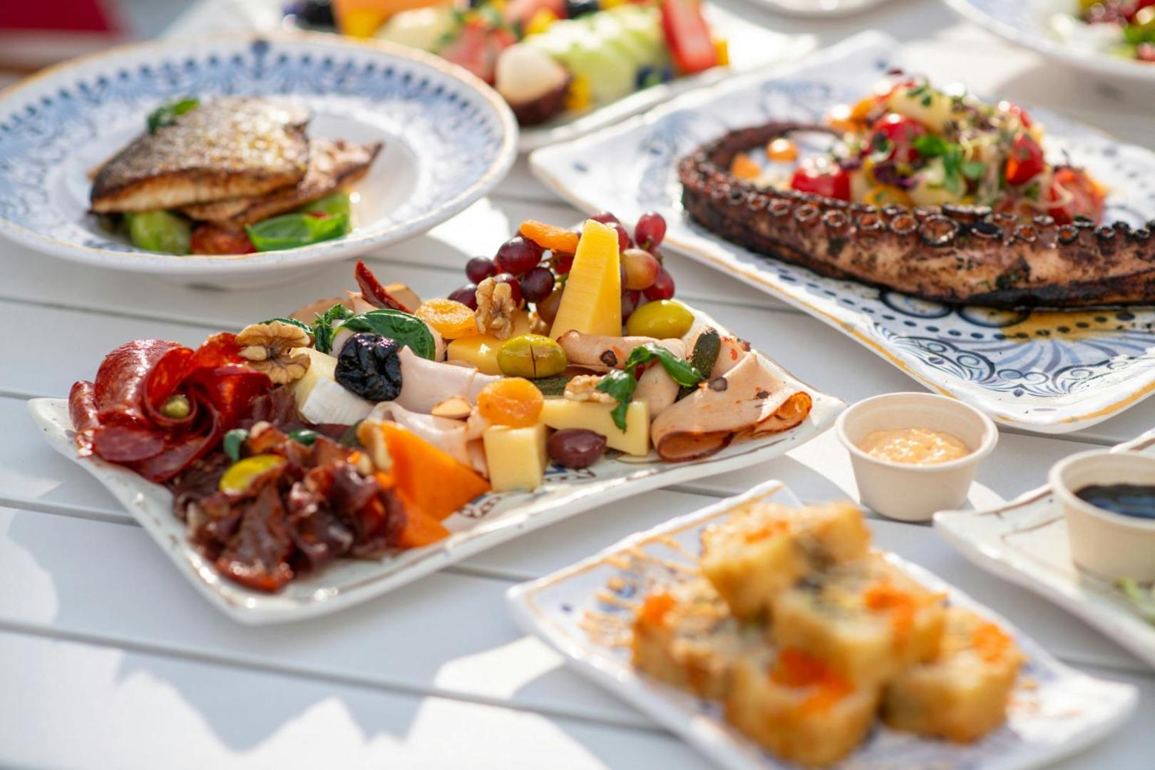 The Ritz-Carlton Abu Dhabi Grand Canal The Ritz-Carlton Abu Dhabi Grand Canal